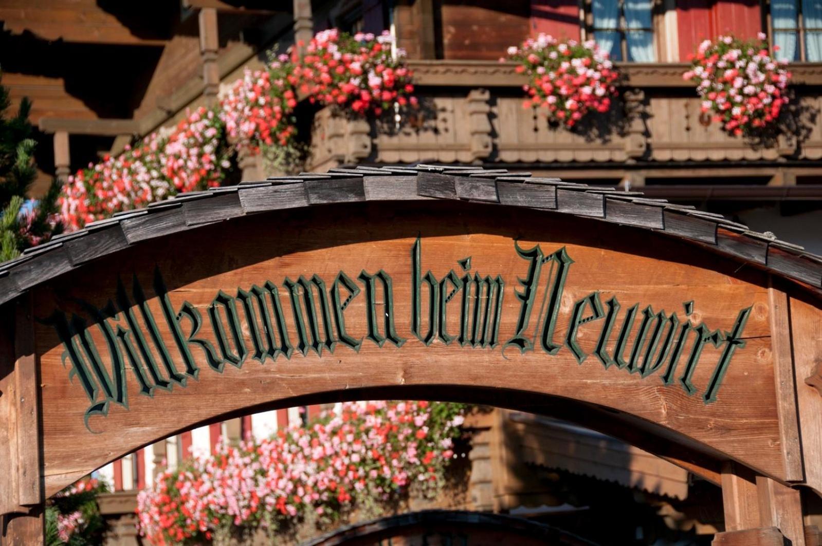 Kaiserhotel Neuwirt Oberndorf en Tyrol Extérieur photo