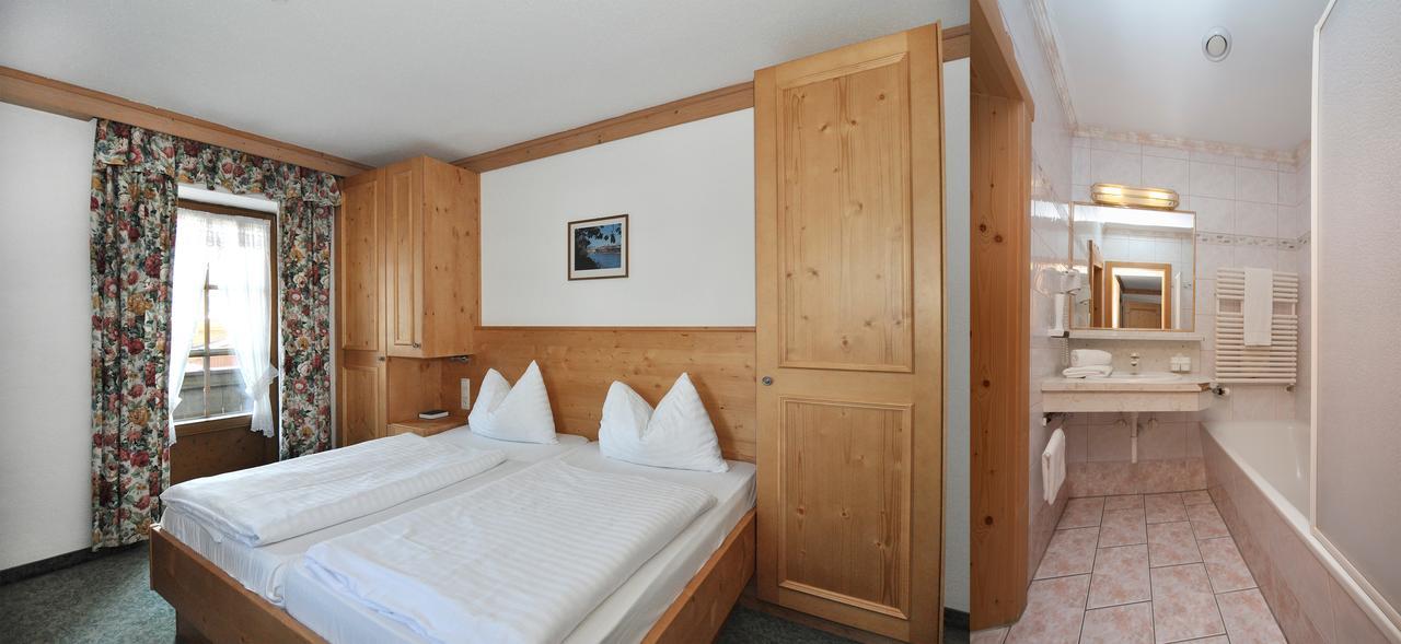 Kaiserhotel Neuwirt Oberndorf en Tyrol Extérieur photo